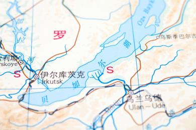 贝加尔湖地理位置