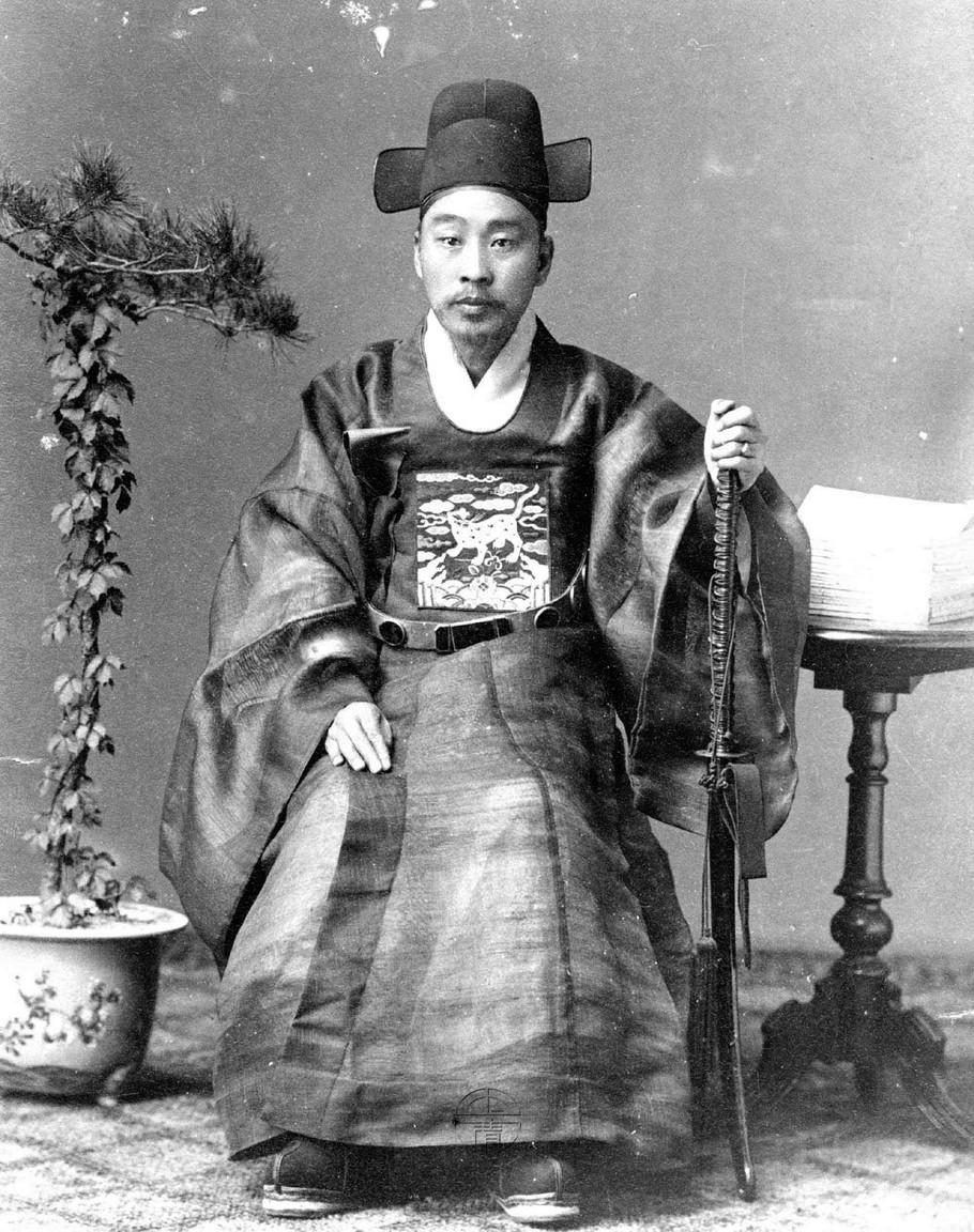 韩国的传统服装叫什么