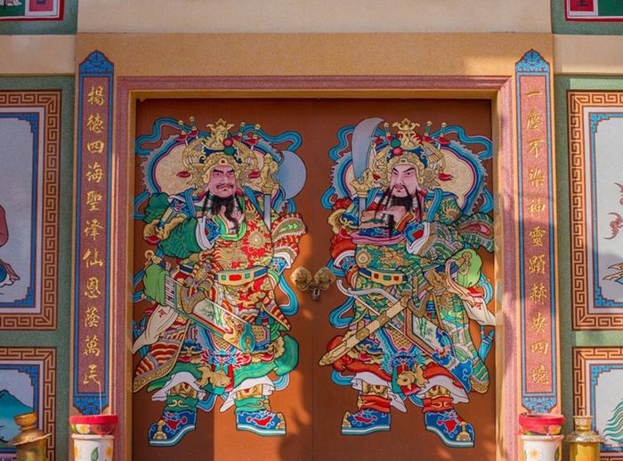 门神是哪两位？
